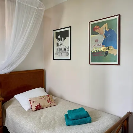 Lina'S Tango Guesthouse-2